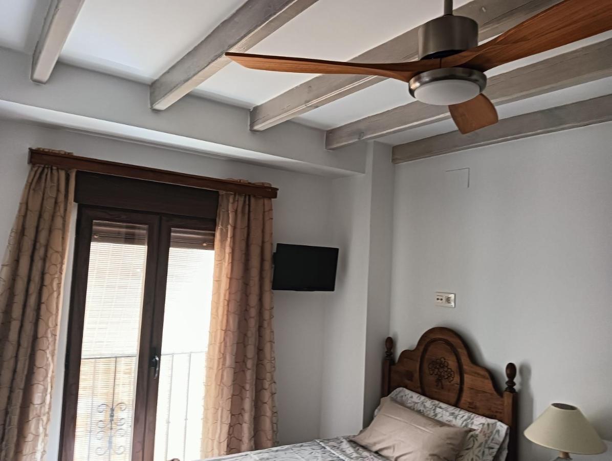 La Casa De La Plaza Apartman Güéjar Sierra Kültér fotó