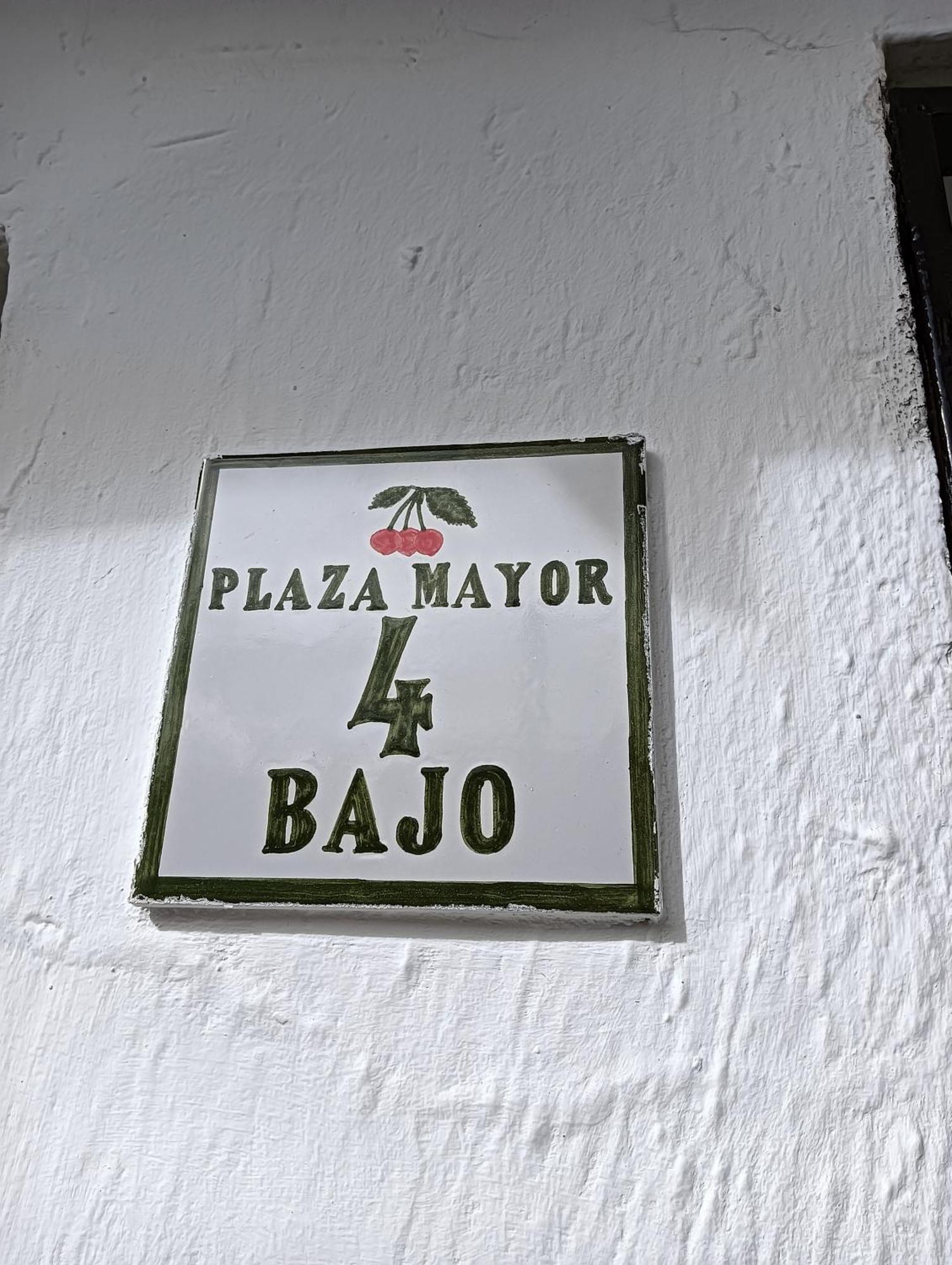 La Casa De La Plaza Apartman Güéjar Sierra Kültér fotó