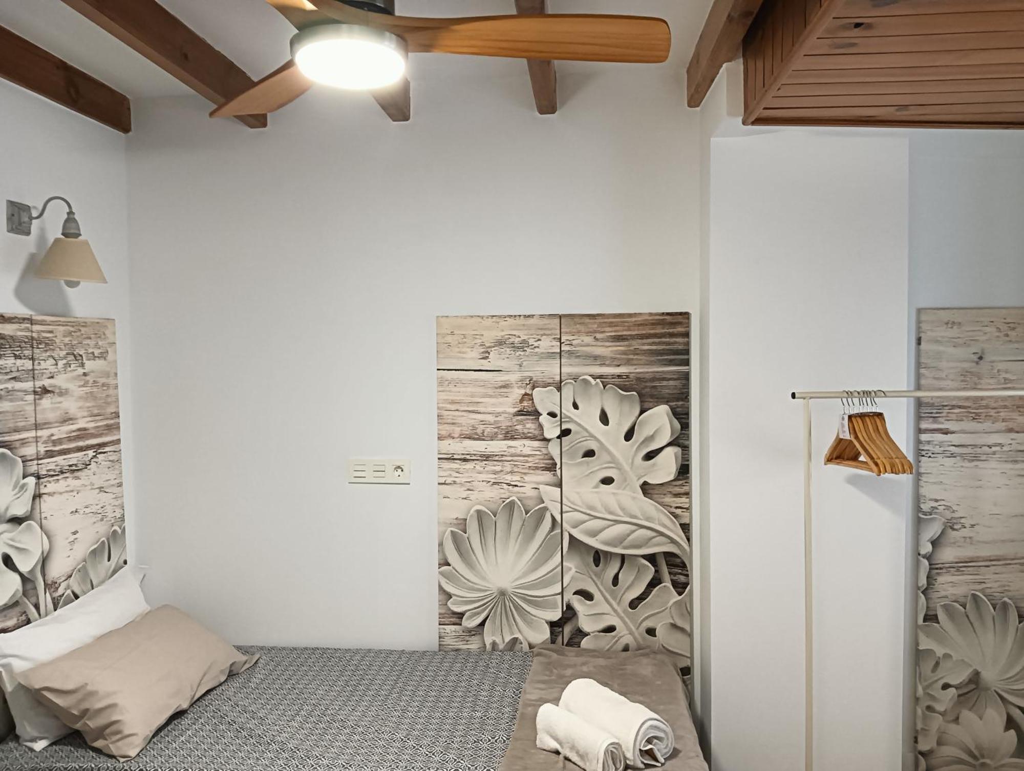 La Casa De La Plaza Apartman Güéjar Sierra Kültér fotó