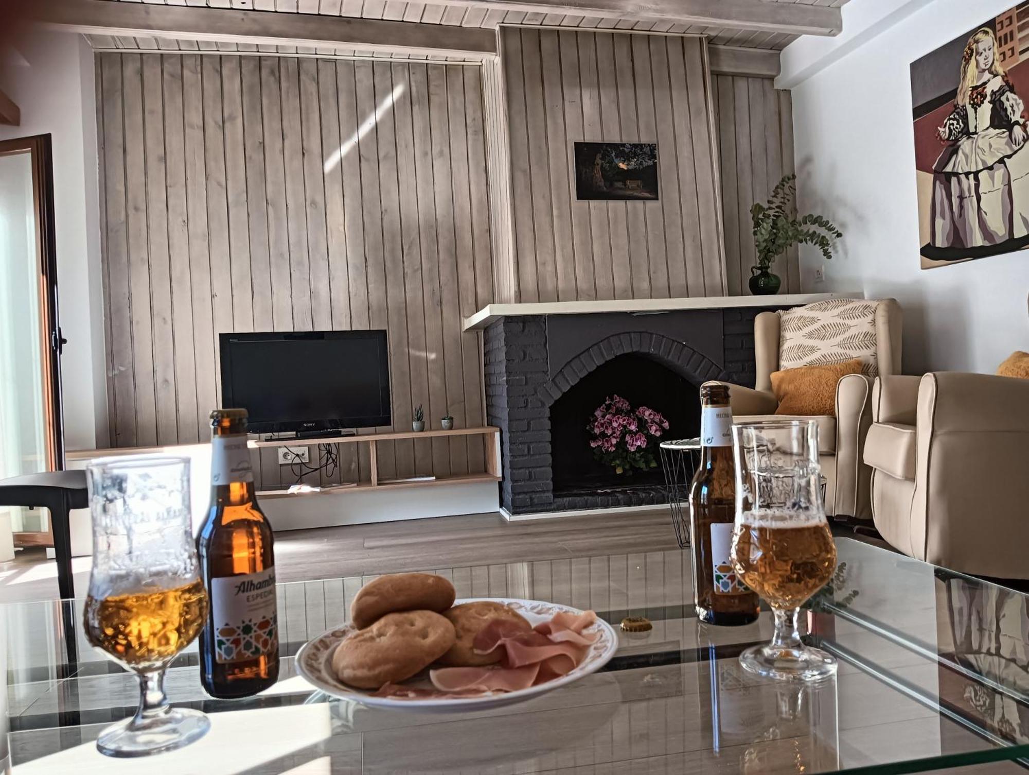La Casa De La Plaza Apartman Güéjar Sierra Kültér fotó