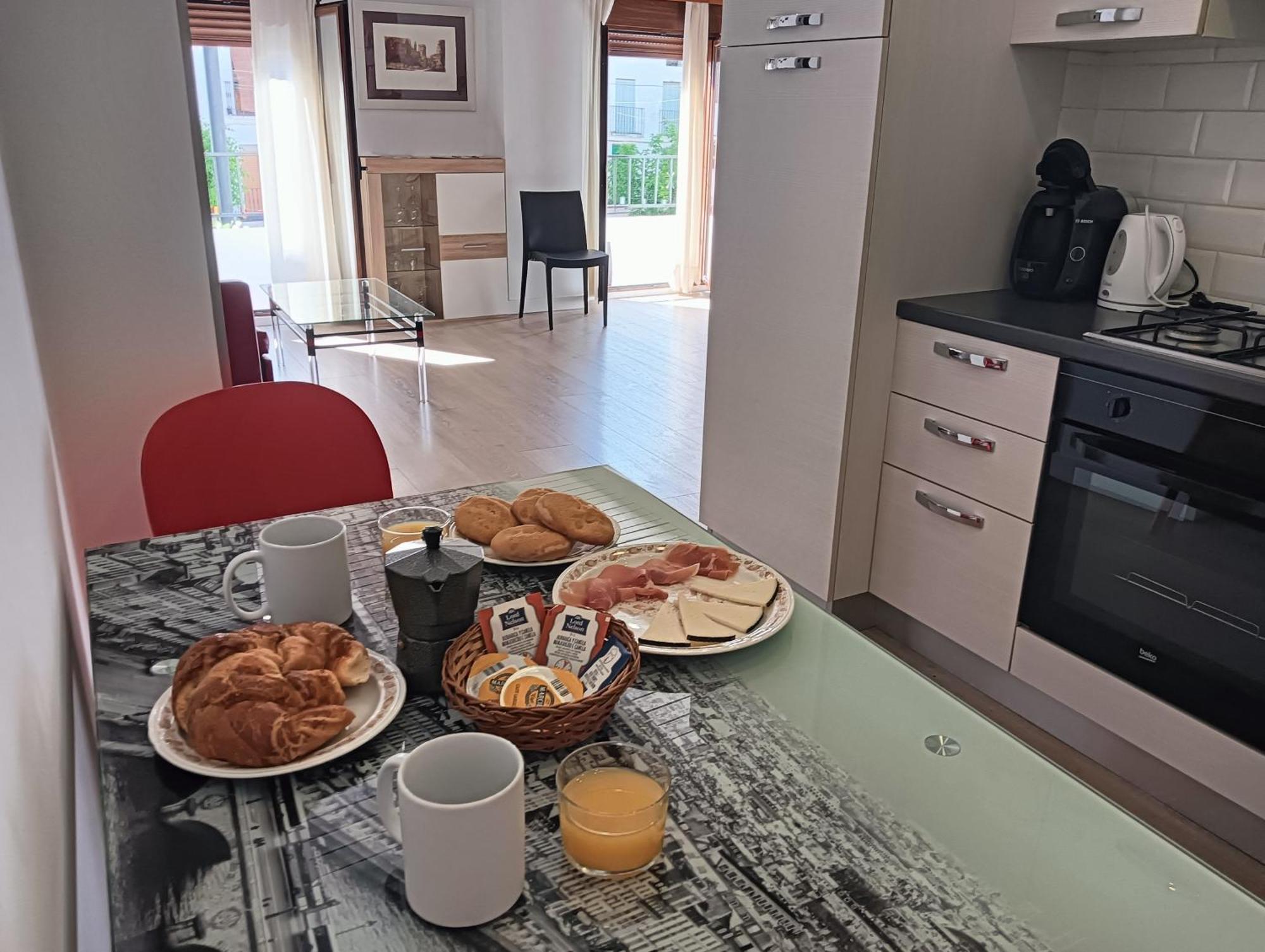 La Casa De La Plaza Apartman Güéjar Sierra Kültér fotó