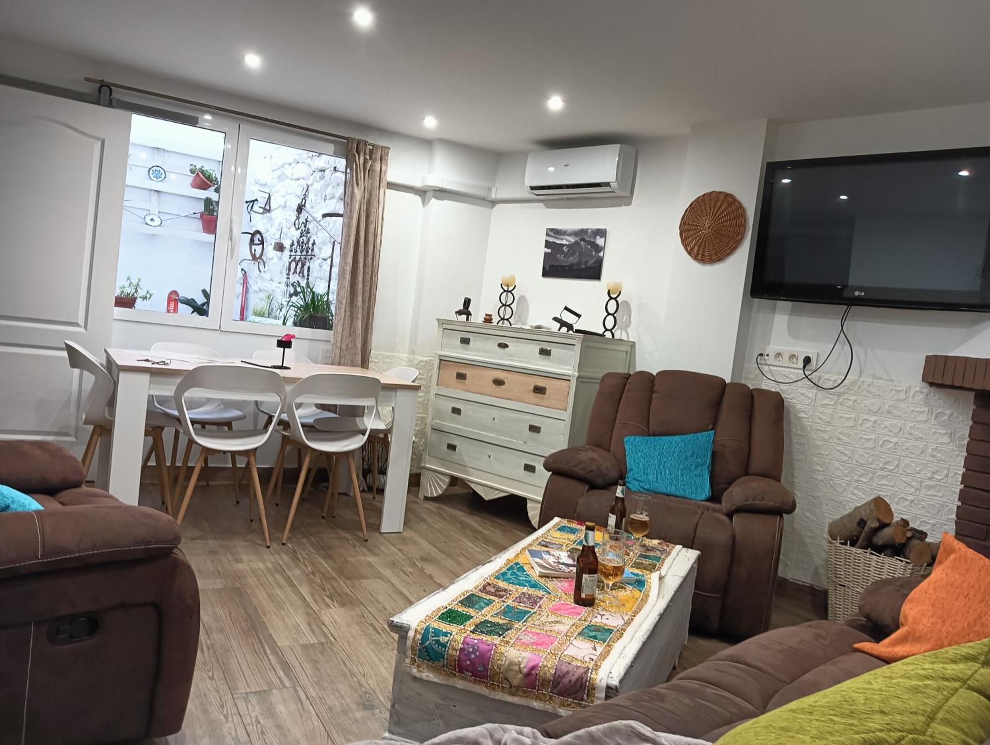 La Casa De La Plaza Apartman Güéjar Sierra Kültér fotó